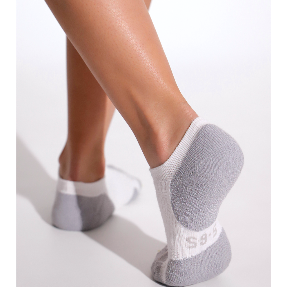 Hidden Seamless Socks