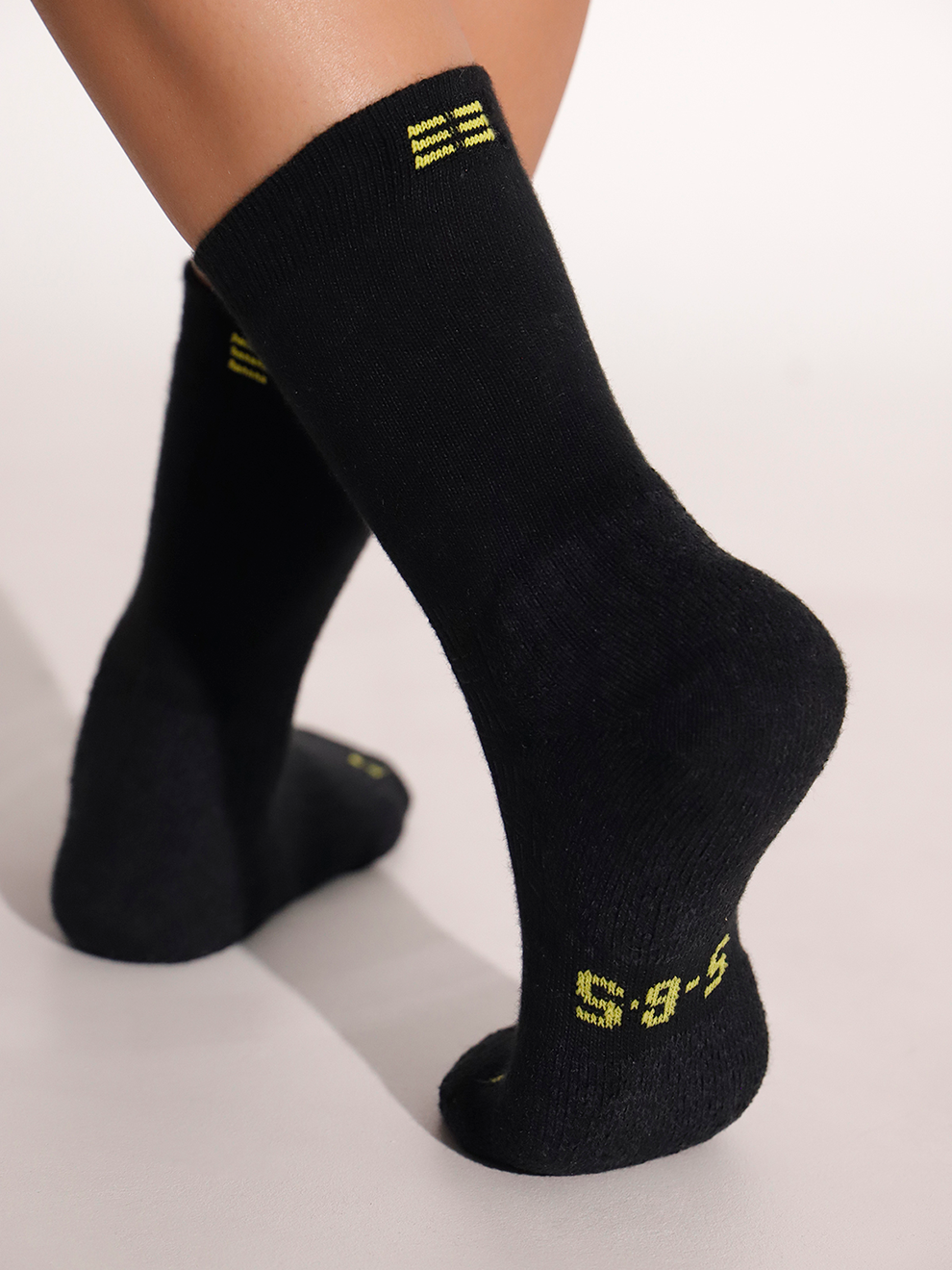 3/4 Crew Seamless Socks