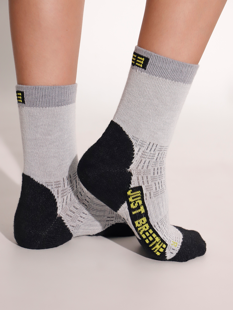 3/4 Crew Seamless Socks