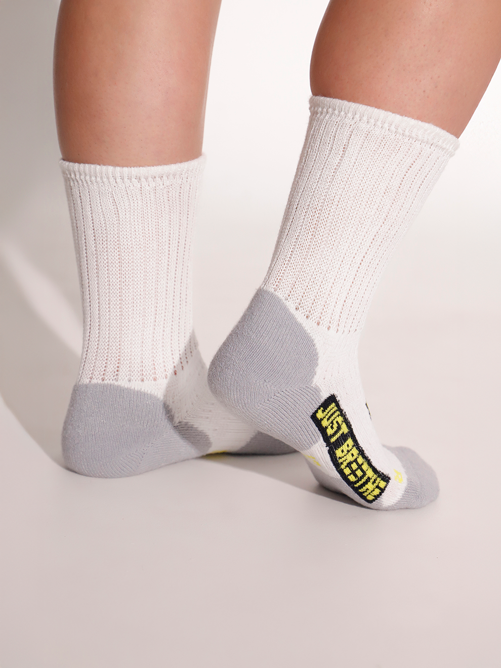 Slack Knit Seamless Diabetic Socks