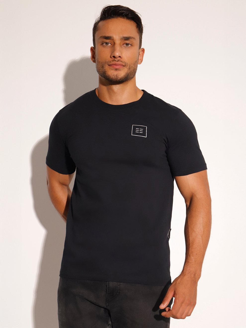 Men's Black Short Sleeve Cotton T-Shirt w Print