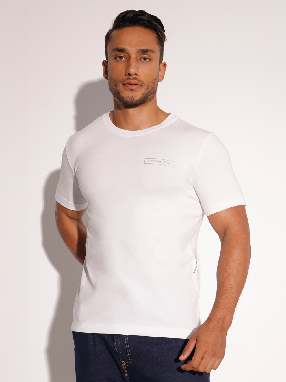Men's White Short Sleeve Cotton T-Shirt w Print
